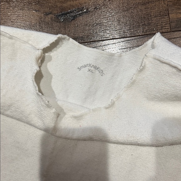 SmartKnit kids seamless sensitivity compression tank white size XL - Picture 2 of 3